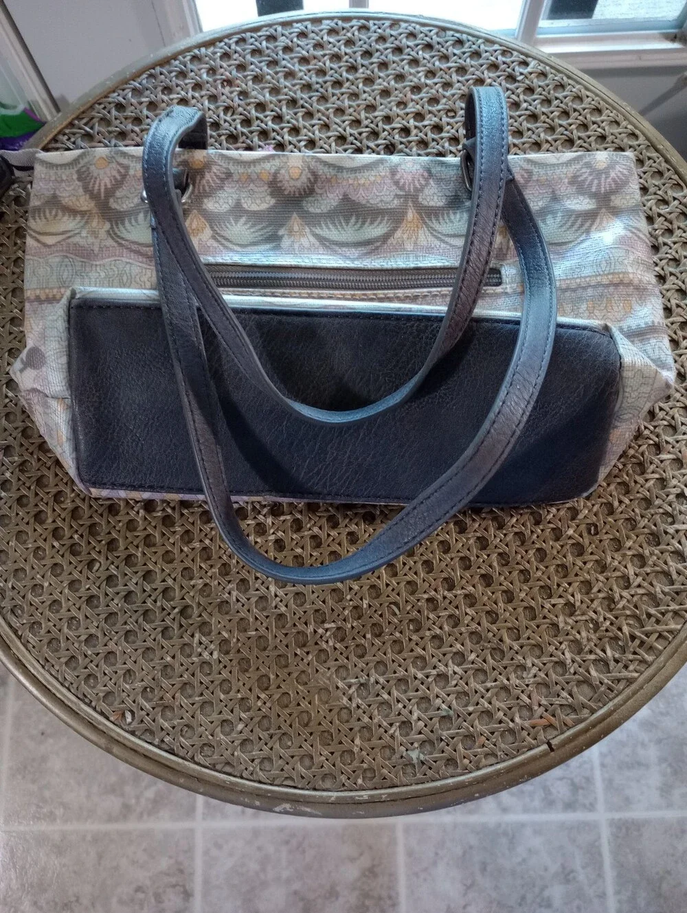 Sakroots Pastel Multicolor Pattern Tote with Tassel Key Charm